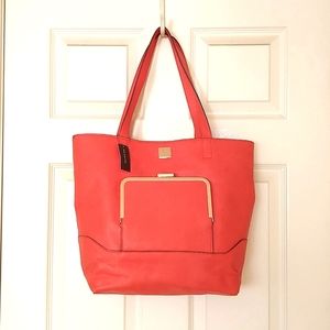 NWT. The Limited big and bright shoulder bag.